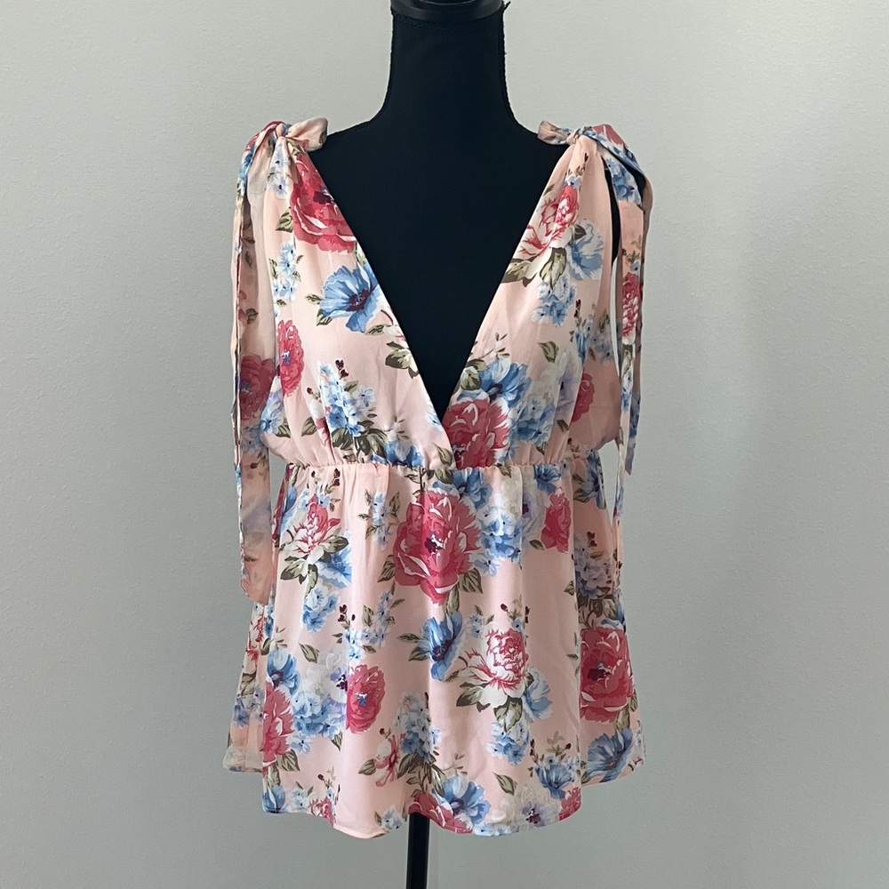 Forever 21 Pink Floral V-Neck Blouse